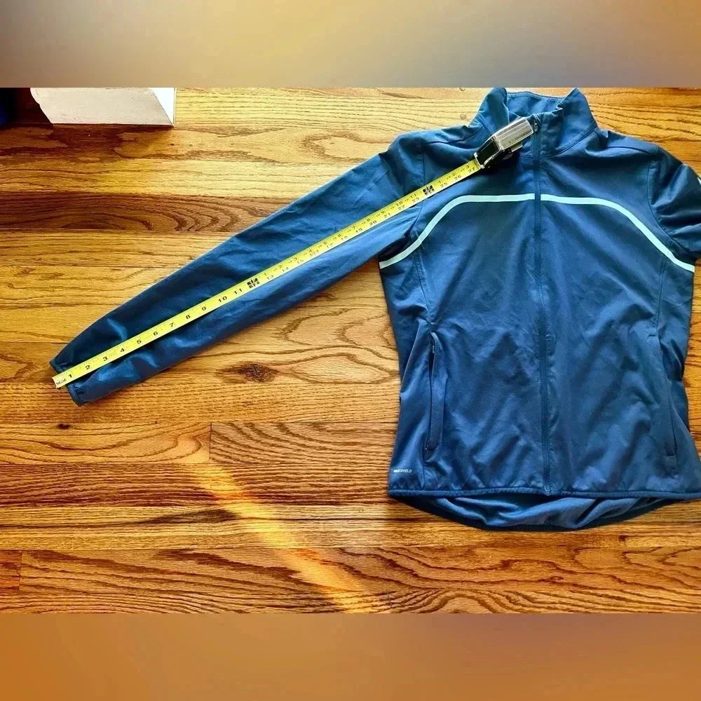 NIKE shield women’s zip up sporty jacket size small - blue